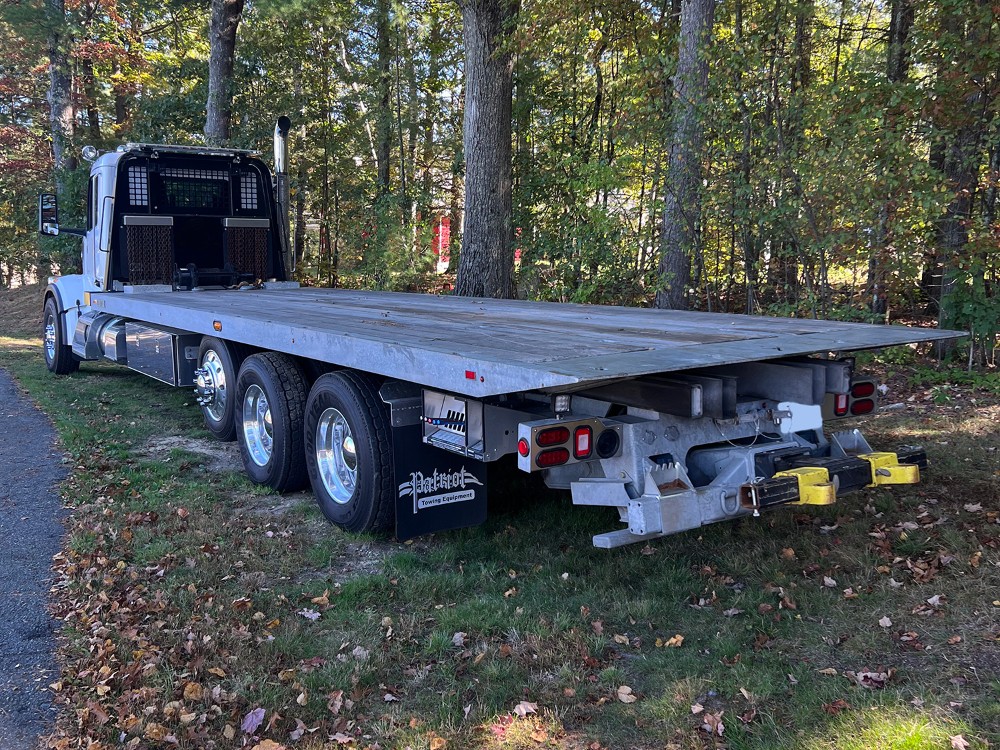 2024 Peterbilt 567 Rollback (Key# 5283) 2